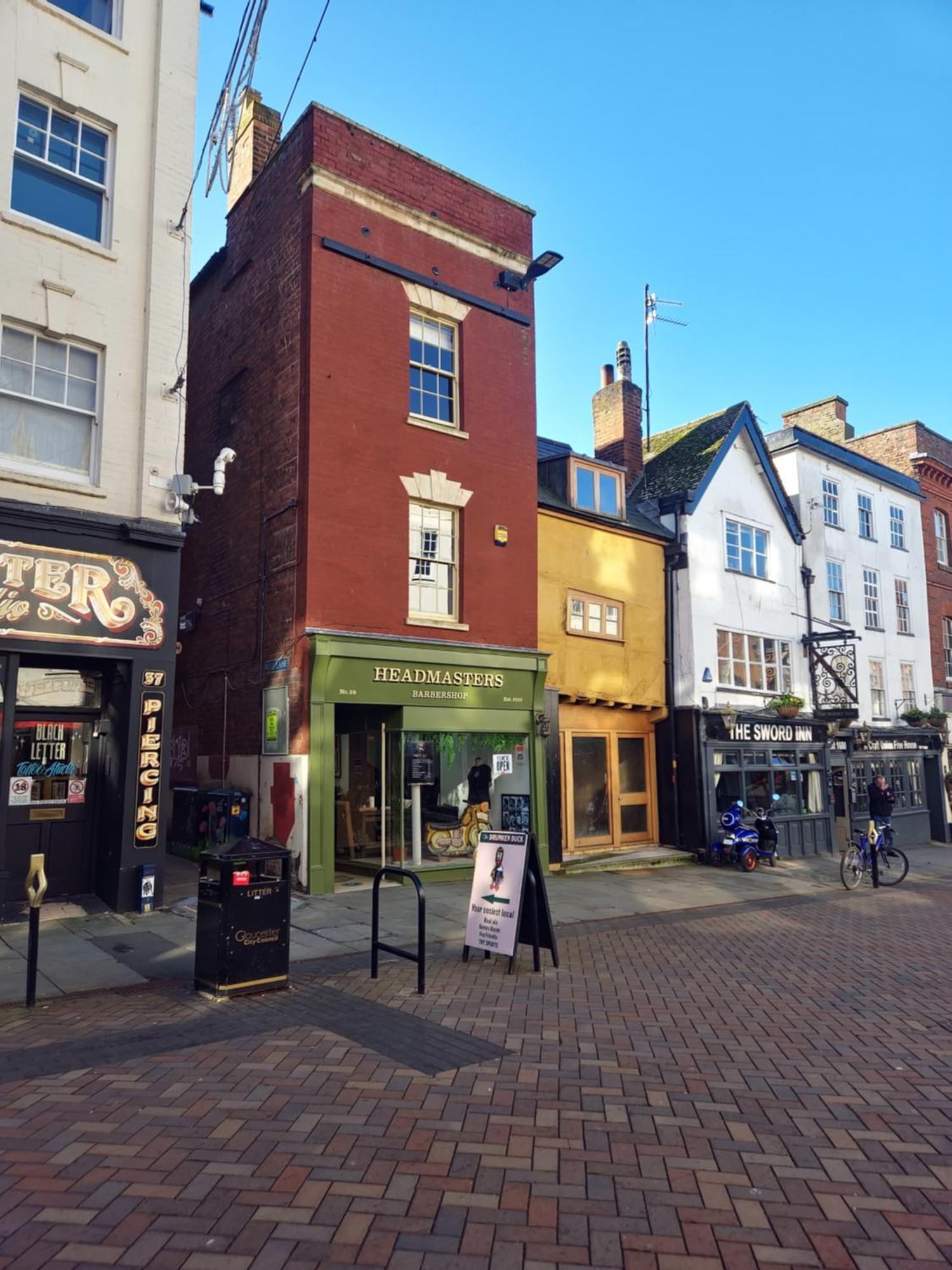 Central Gloucester Self-Catering Flat - A Hidden Gem Exterior photo